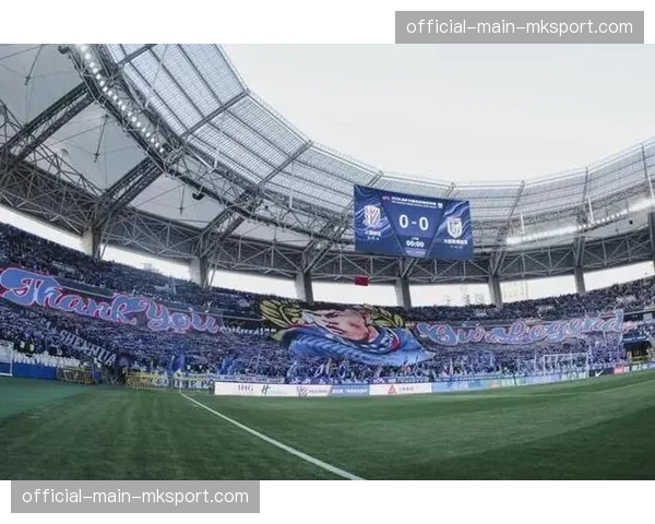 中超首轮场均观众28856人,申花主场42193人创本轮最高